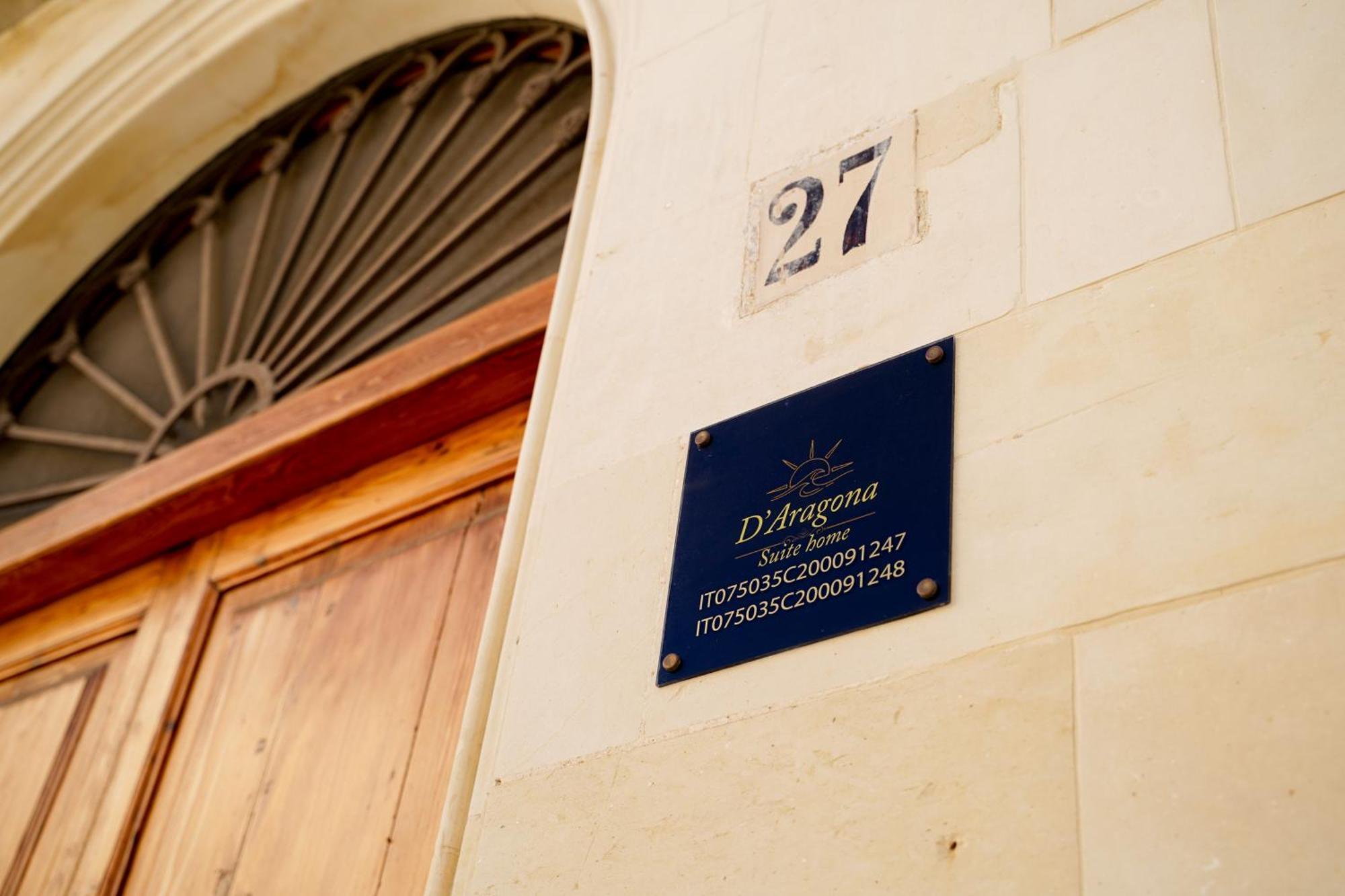 Suite Home D'Aragona Lecce Exteriér fotografie